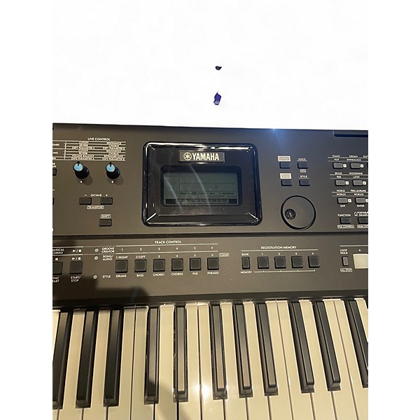 Used Yamaha E473 Keyboard Workstation