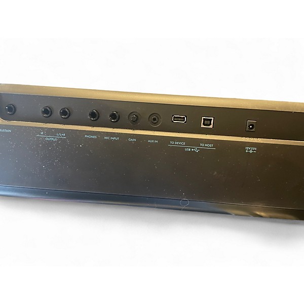 Used Yamaha E473 Keyboard Workstation