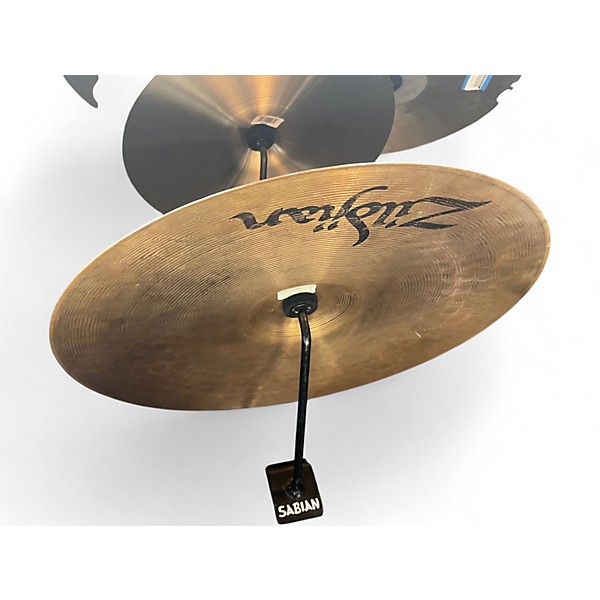 Used Zildjian 18in I series crash Cymbal
