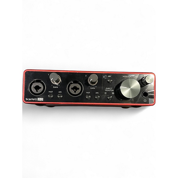 Used Focusrite Scarlett 2i2 Gen 3 Audio Interface | Guitar Center