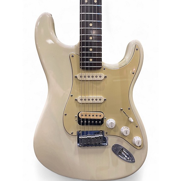 Used Fender American Standard Stratocaster Trans White Solid Body Electric Guitar