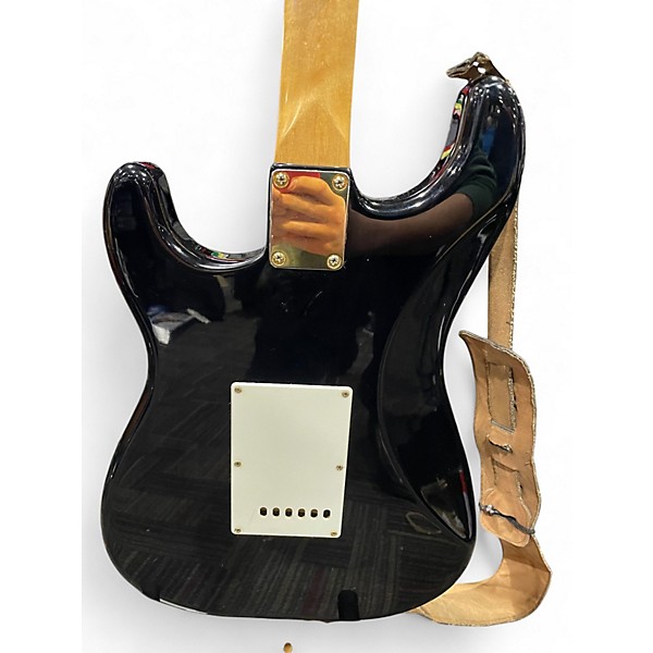 Used Starcaster by Fender Stratocaster Black Solid Body Electric Guitar