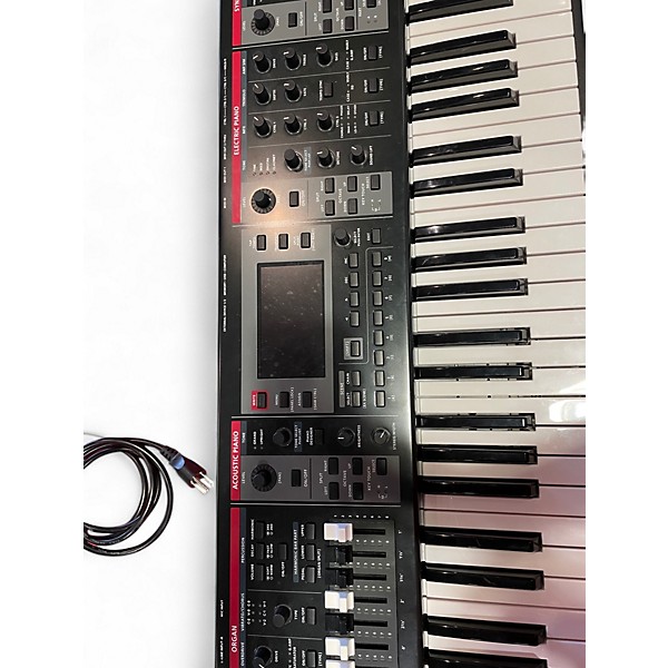 Used Roland V-STAGE 76 SYNTH Synthesizer