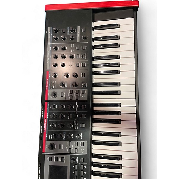 Used Roland V-STAGE 76 SYNTH Synthesizer