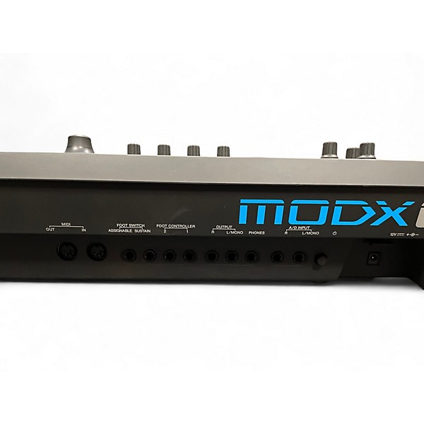 Used Yamaha MODX6+ Synthesizer