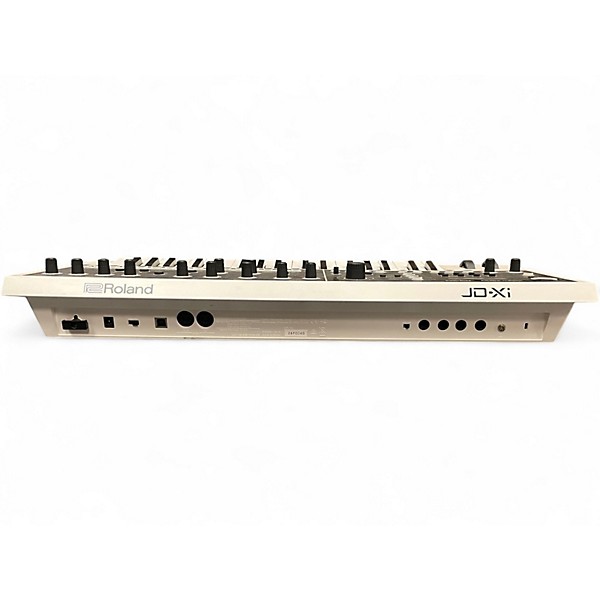 Used Roland JDXI Synthesizer