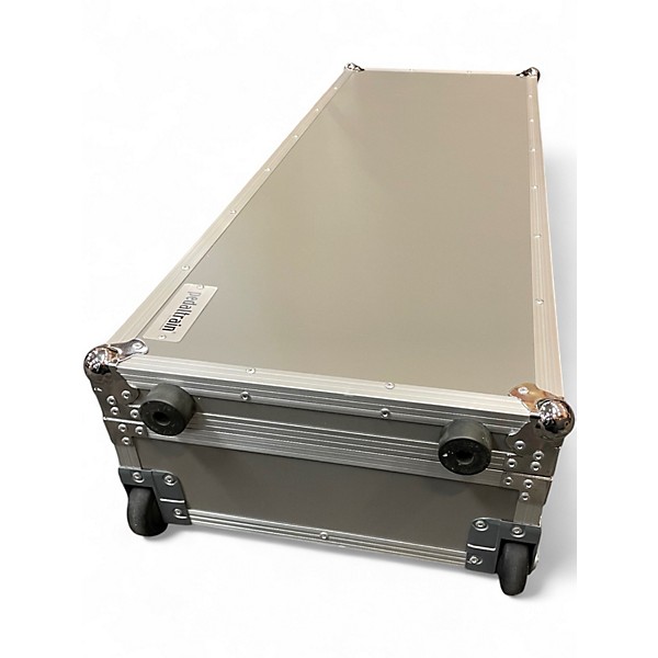 Used Pedaltrain Terra TCW 42x14.5in Pedalboard with Wheeled Tour Case Pedal Board