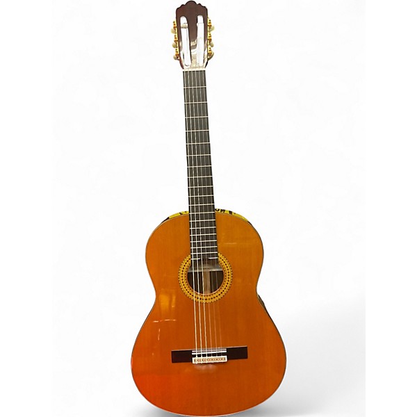 Used Yamaha GC22C Natural Classical Acoustic Guitar