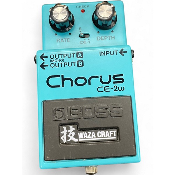 Used BOSS CE2W Effect Pedal