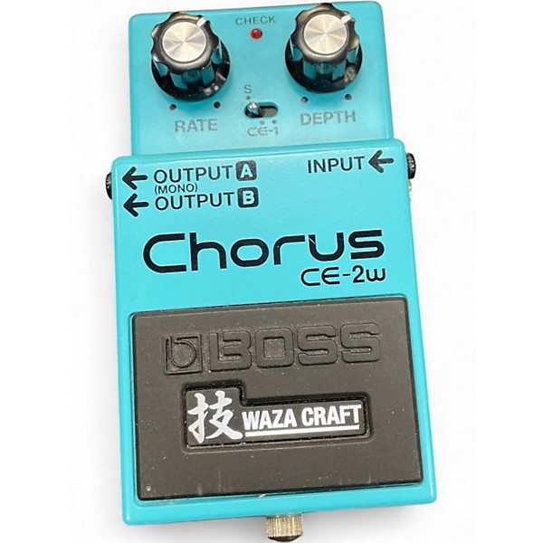 Used BOSS CE2W Effect Pedal