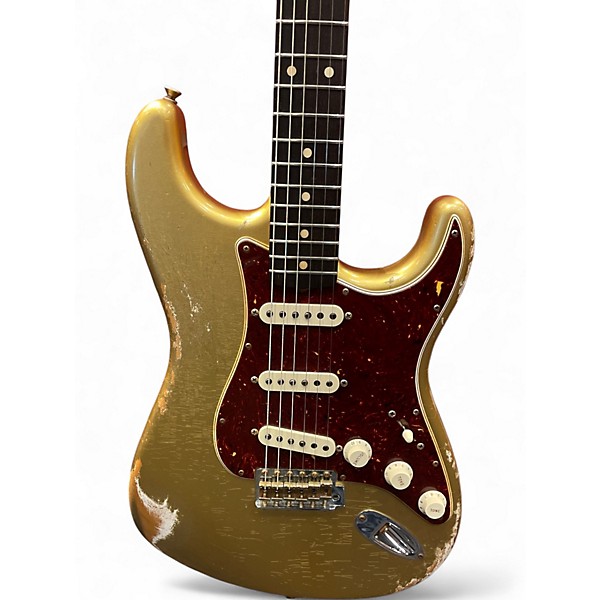 Used Fender 1962 Heavy Relic Stratocaster Aztec Gold Solid Body Electric Guitar