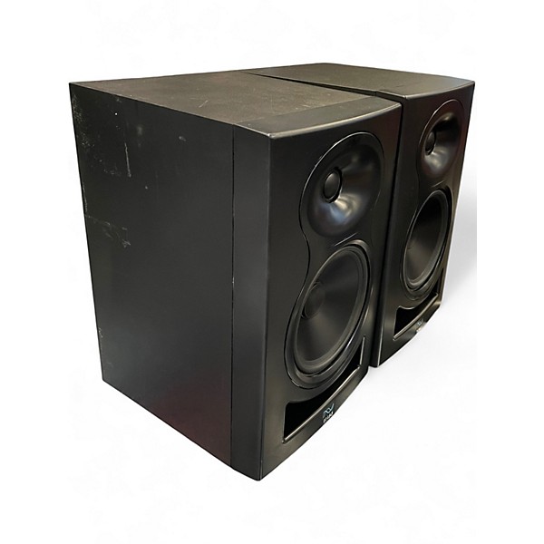 Used Kali Audio LP6 PAIR Powered Monitor