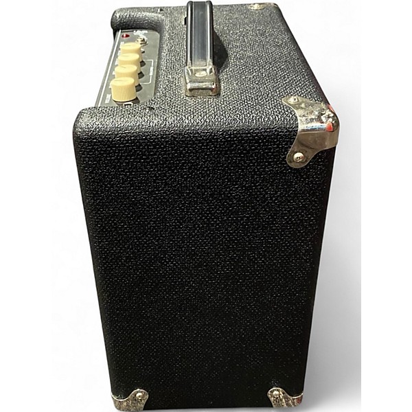 Used Fender Rumble 15 15W 1X8 Bass Combo Amp