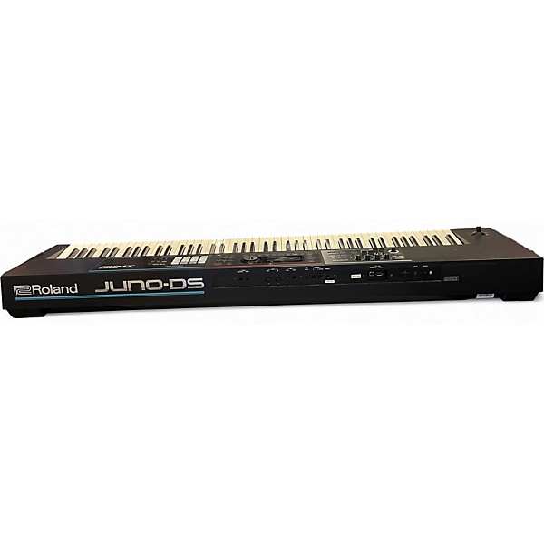 Used Roland juno ds88 Synthesizer