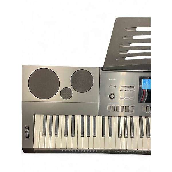 Used Casio WK6600 76 Key Portable Keyboard
