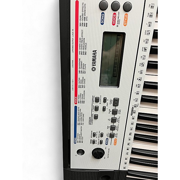 Used Yamaha YPT260 Portable Keyboard