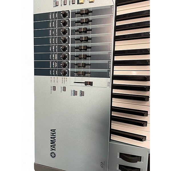 Used 2007 Yamaha Motif XS8 88 Key Keyboard Workstation