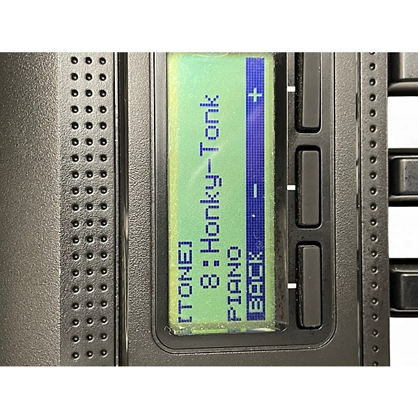 Used Casio CTS200 Portable Keyboard