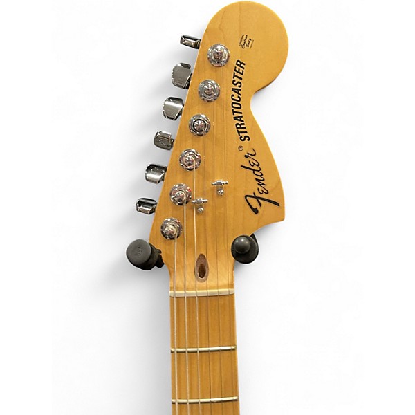 Used Fender American Special Stratocaster Candy Apple Red Metallic Solid Body Electric Guitar