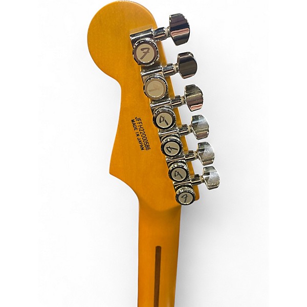 Used 2022 Fender Fender Aerodyne Special Stratocaster Bright White Solid Body Electric Guitar