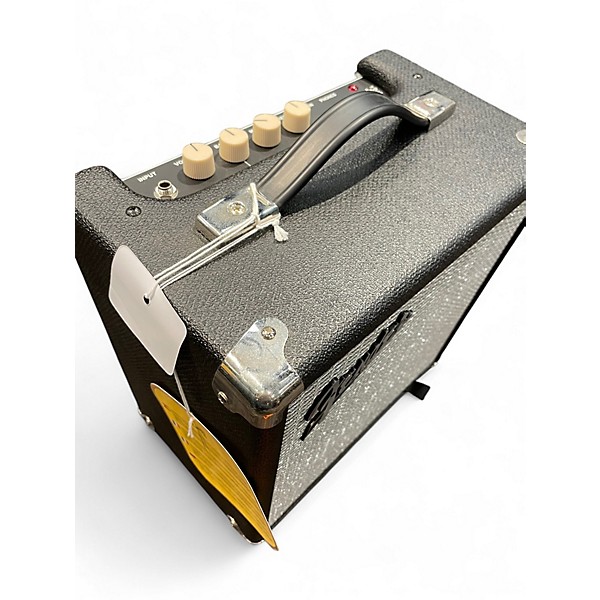 Used Fender Rumble 15 15W 1X8 Bass Combo Amp