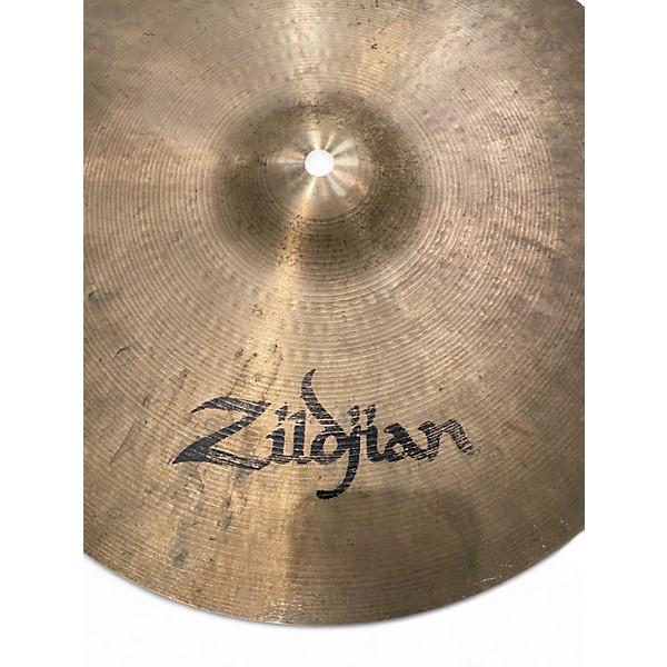 Used Zildjian 16in A SerIEs Medium-Thinn rash Cymbal