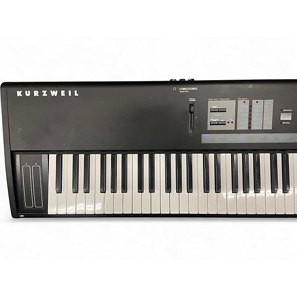 Used Kurzweil SP88X Keyboard Workstation