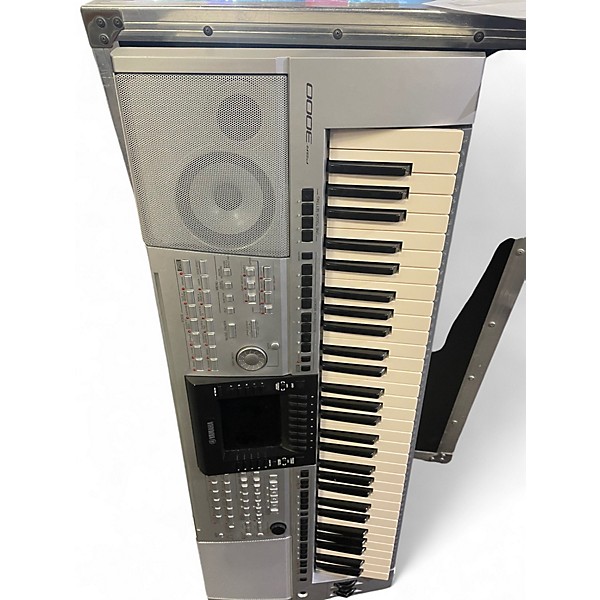 Used Yamaha psr-1500 Digital Piano