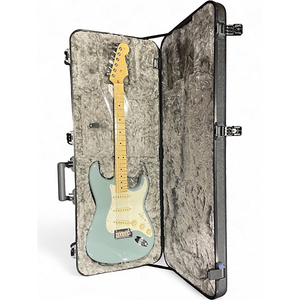 Used 2018 Fender AMERICAN PRO STRATOCASTER SONIC GRAY Solid Body Electric Guitar