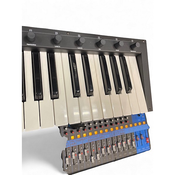 Used Elektron Digitone Keys Synthesizer