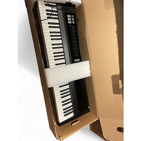 Used Native Instruments Komplete Kontrol S88 MIDI Controller