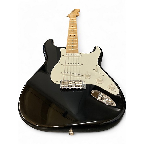 Used Fender ERIC CLAPTON BLACKIE Black Solid Body Electric Guitar