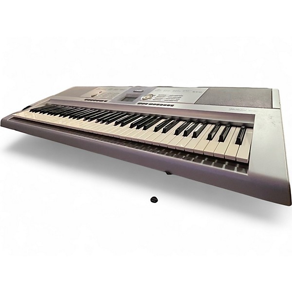 Used Yamaha DGX 205 Portable Keyboard