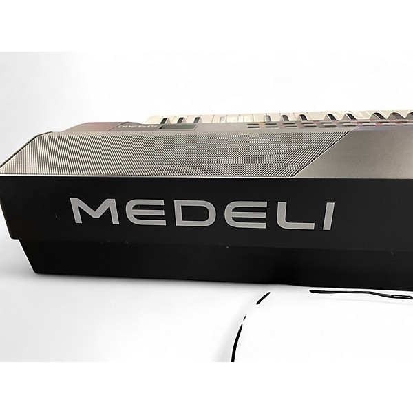 Used Medeli SP4200 Digital Piano