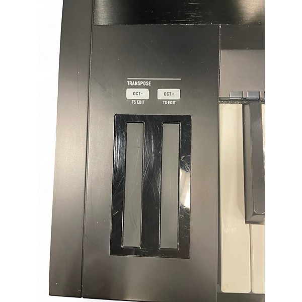 Used Native Instruments Komplete Kontrol S88 MIDI Controller