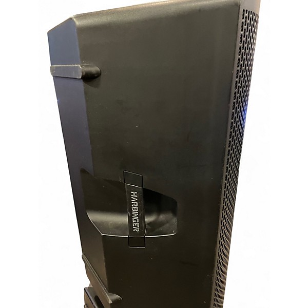 Used Harbinger VARI V4115 Powered Speaker