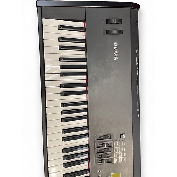 Used Yamaha S90ES 88 Key Synthesizer