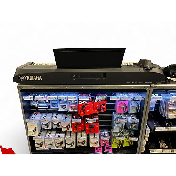 Used Yamaha DGX670 Digital Piano