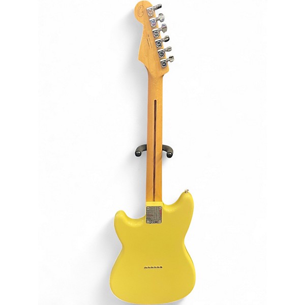 Used Fender Duo Sonic HS Canary Diamond Solid Body Electric Guitar