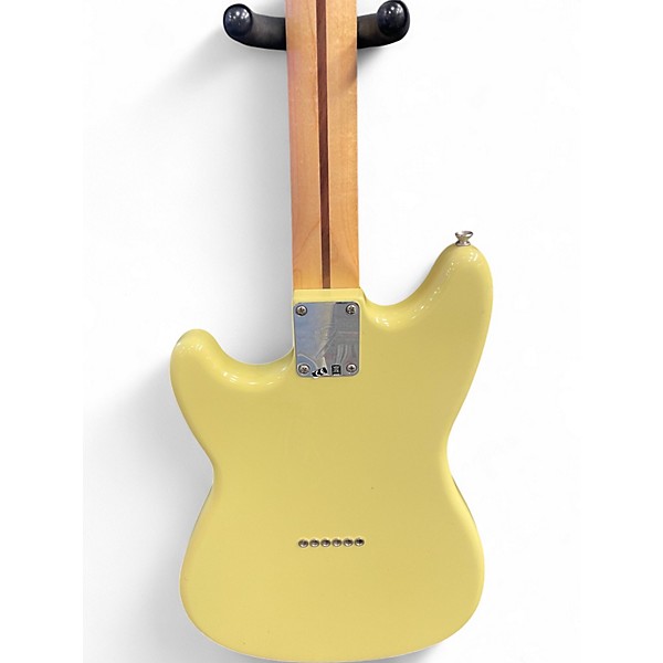 Used Fender Duo Sonic HS Canary Diamond Solid Body Electric Guitar