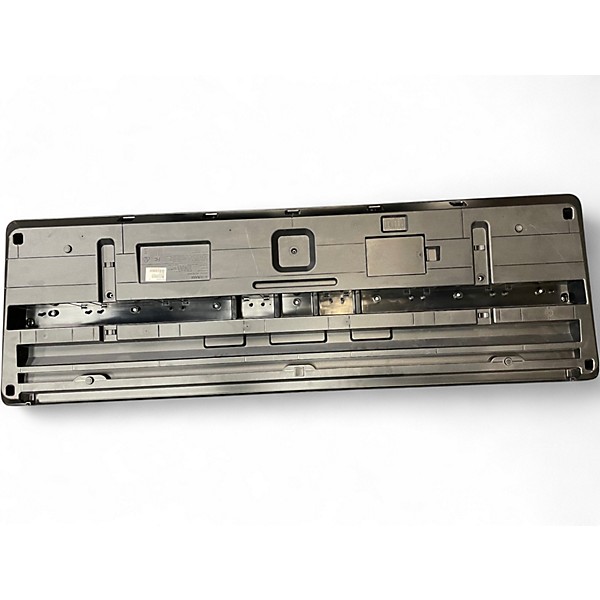 Used Yamaha PSREW300 76 Key Portable Keyboard