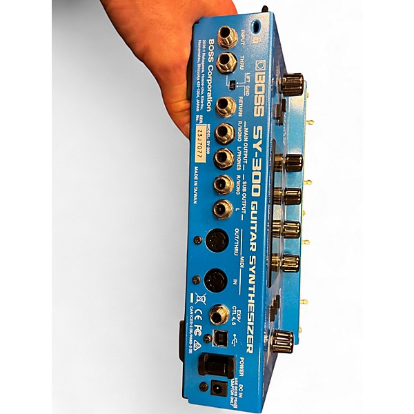 Used BOSS SY300 Guitar Synthesizer Effect Pedal