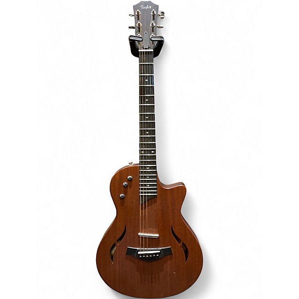 Used Taylor T5Z Classic Natural Acoustic Electric Guitar
