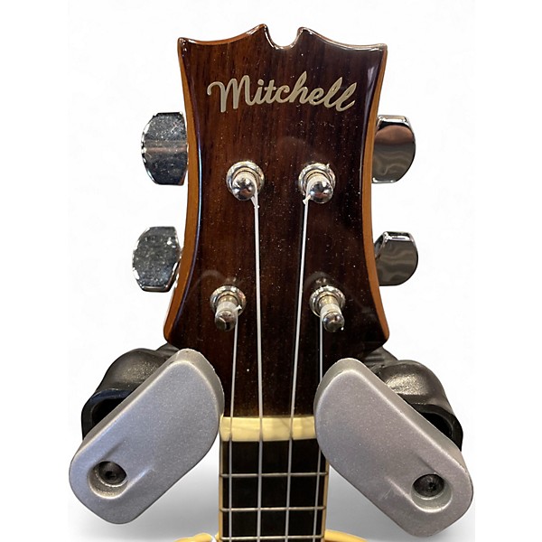 Used Mitchell MU70 Concert Natural Ukulele