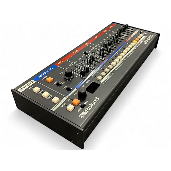 Used Roland JU-06A Synthesizer