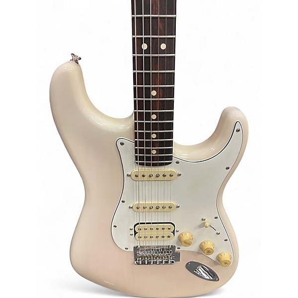 Used Fender PLAYER II STRATOCASTER CHAMBERED ASH  White Blonde Solid Body Electric Guitar