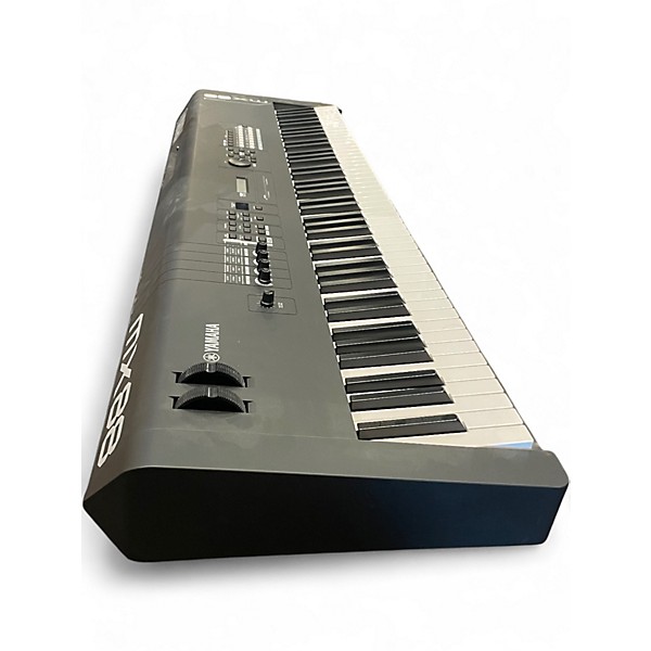 Used Yamaha MX88 Synthesizer
