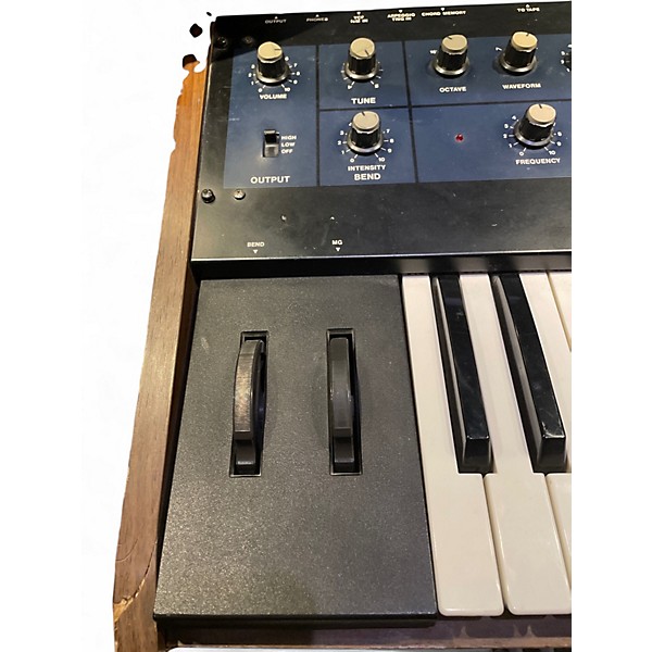 Vintage 1980s KORG poly vi Synthesizer