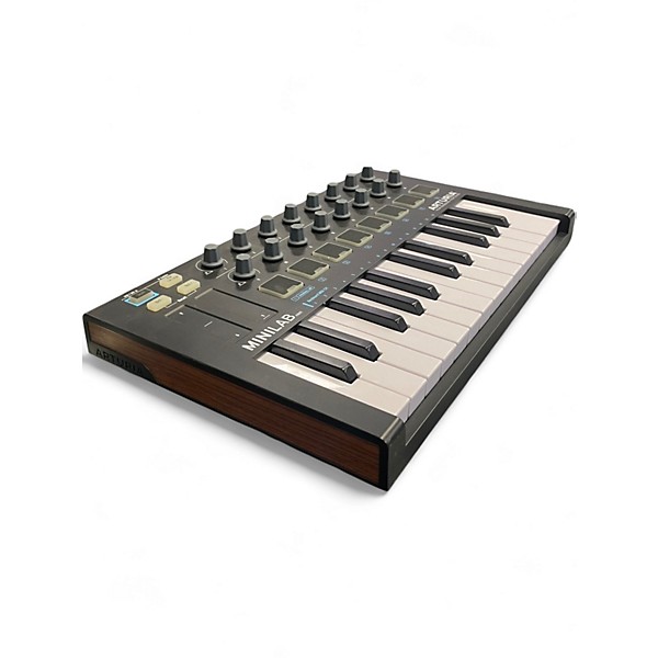 Used Arturia LAUNCHKEY MINI 25