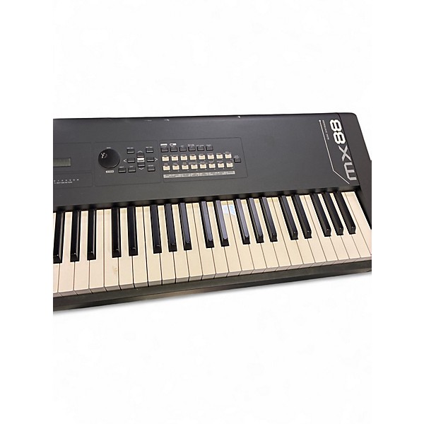 Used Yamaha MX88 Synthesizer
